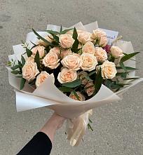 Букет Кремовые розы Латте в Адамовка