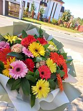 Букет цветов из:  Герберы #REPLACE_PRED# Адамовка