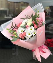 Букет цветов из:  Розы, Лизиантусы и Хризантемы в Адамовка